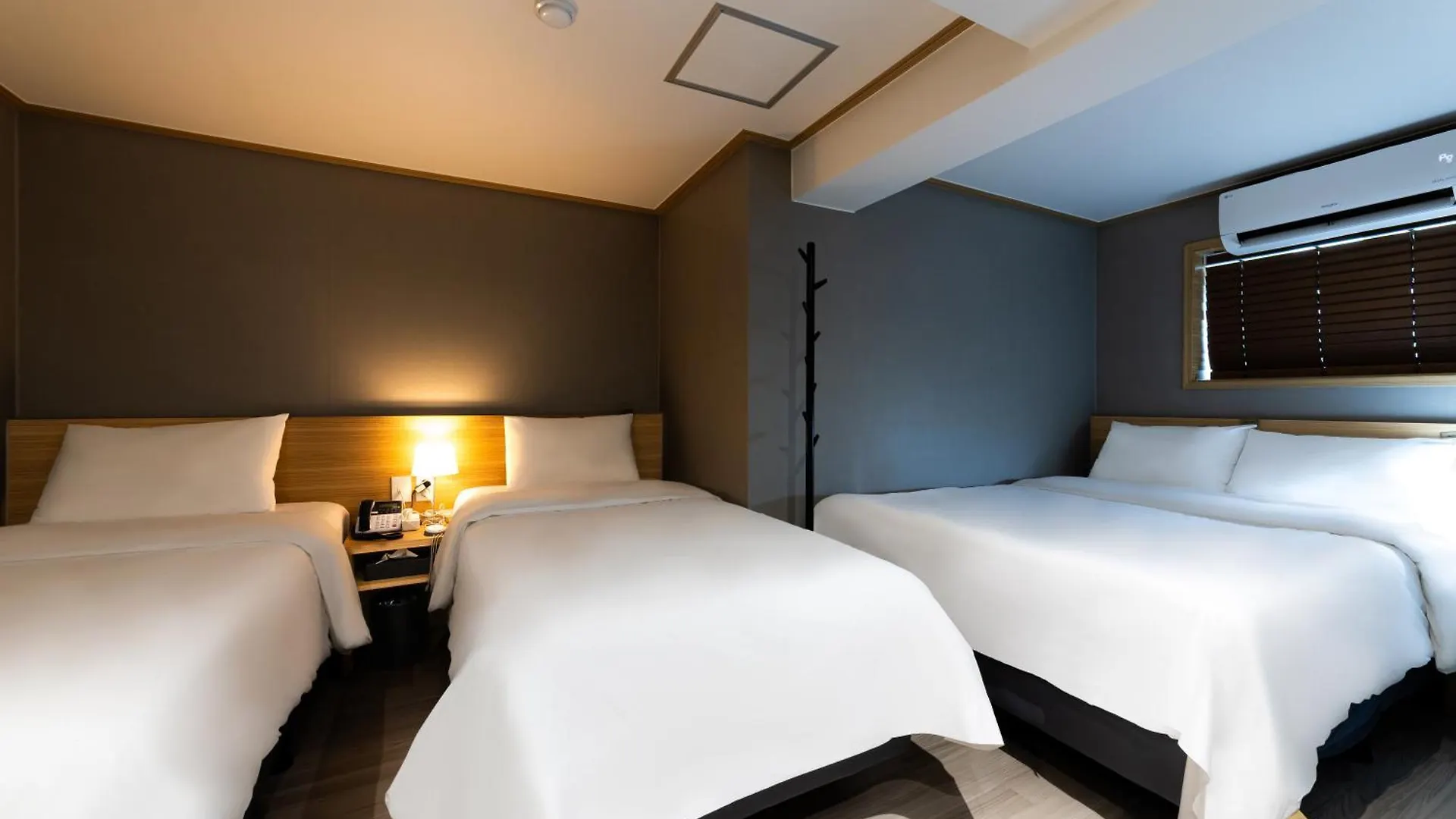 About Stay Seul