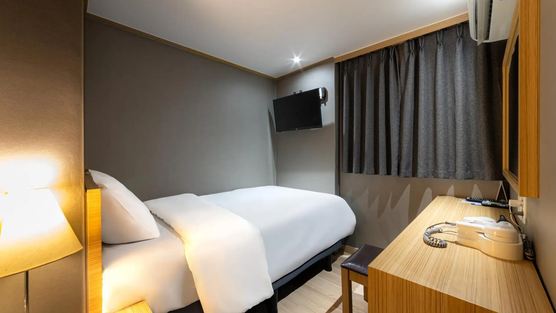 About Stay Seoul 2*,