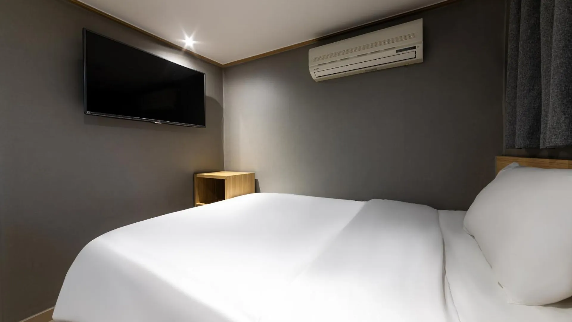About Stay Seoul 2*,